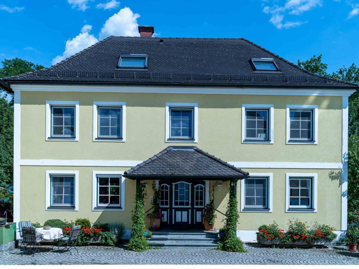 Appartementhof Stadler Pocking  Exteriör bild